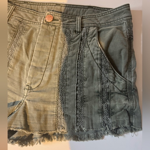 Free People Green Great Expectations Button Fly Cut Off Jean Shorts Women's - Picture 4 of 16
